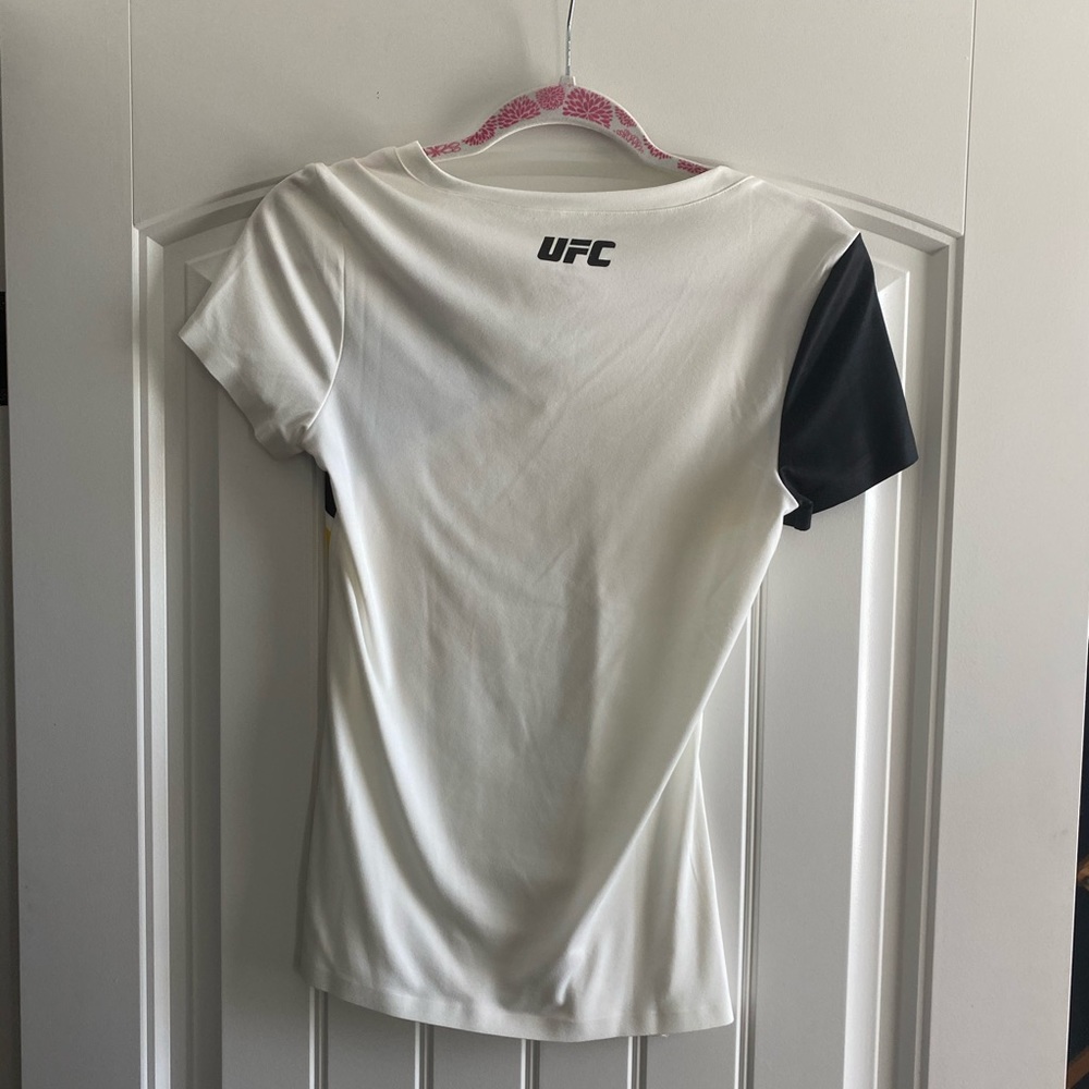 UFC, Reebok, shirt - Picture 3 of 3